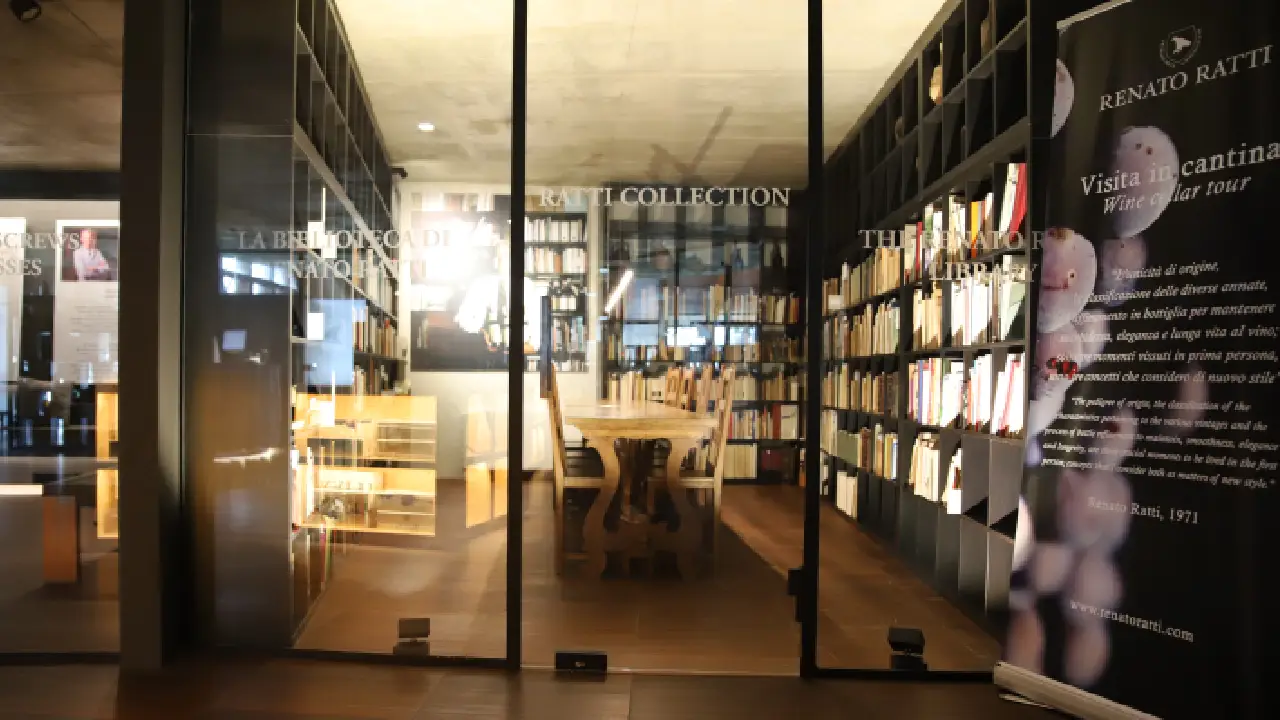 Cantina Ratti Biblioteca Renato Ratti, Ratti Wines, Ratti La Morra, Ratti Barolo, Ratti Vinhos