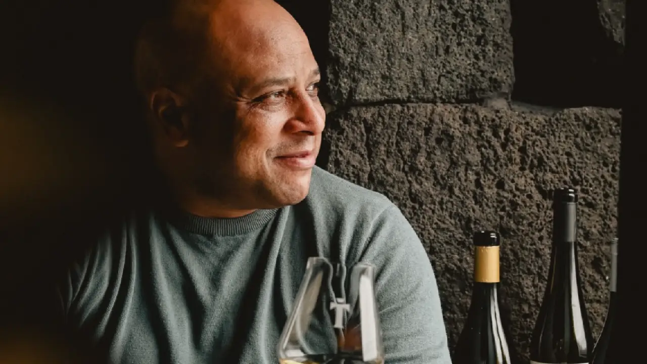 Titos Adega Enólogo Titos Adega Vinhos, Cerca dos Frades, Vinhos dos Açores, A Cerca dos Frades Branco, A Cerca dos Frades White Wine, Titos Adega Vinhos, Titos Adega Wines, Azores Wines