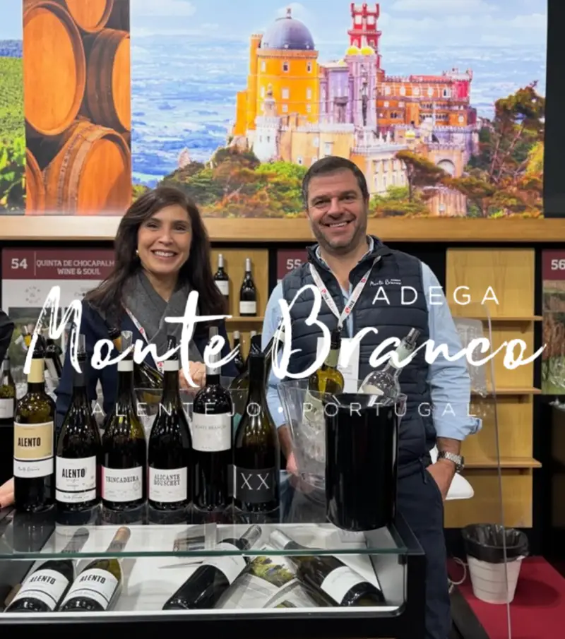 Adega do Monte Branco Logo Vinhos Adega do Monte Branco Tourinto Premium Wines, v